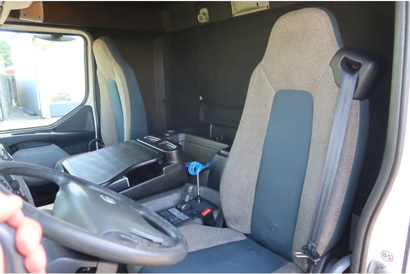 Volvo FE Bak+Klep Dhollanida 2.000 kg - Umpikori kuorma-auto: kuva Volvo FE Bak+Klep Dhollanida 2.000 kg - Umpikori kuorma-auto Volvo FE Bak+Klep Dhollanida 2.000 kg - Umpikori kuorma-auto: kuva Volvo FE Bak+Klep Dhollanida 2.000 kg - Umpikori kuorma-auto