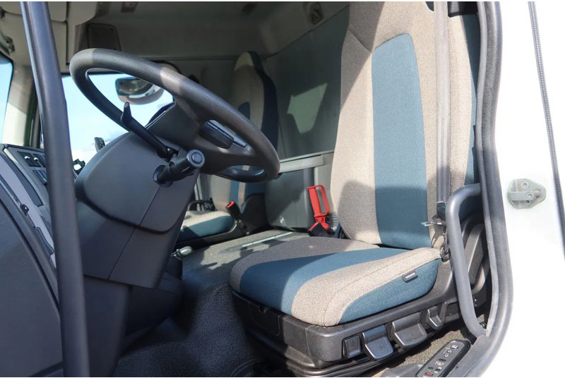 Volvo FL 250 FL 250 Bakwagen + Klep 2.000 kg Euro 6 - Umpikori kuorma-auto: kuva Volvo FL 250 FL 250 Bakwagen + Klep 2.000 kg Euro 6 - Umpikori kuorma-auto Volvo FL 250 FL 250 Bakwagen + Klep 2.000 kg Euro 6 - Umpikori kuorma-auto: kuva Volvo FL 250 FL 250 Bakwagen + Klep 2.000 kg Euro 6 - Umpikori kuorma-auto