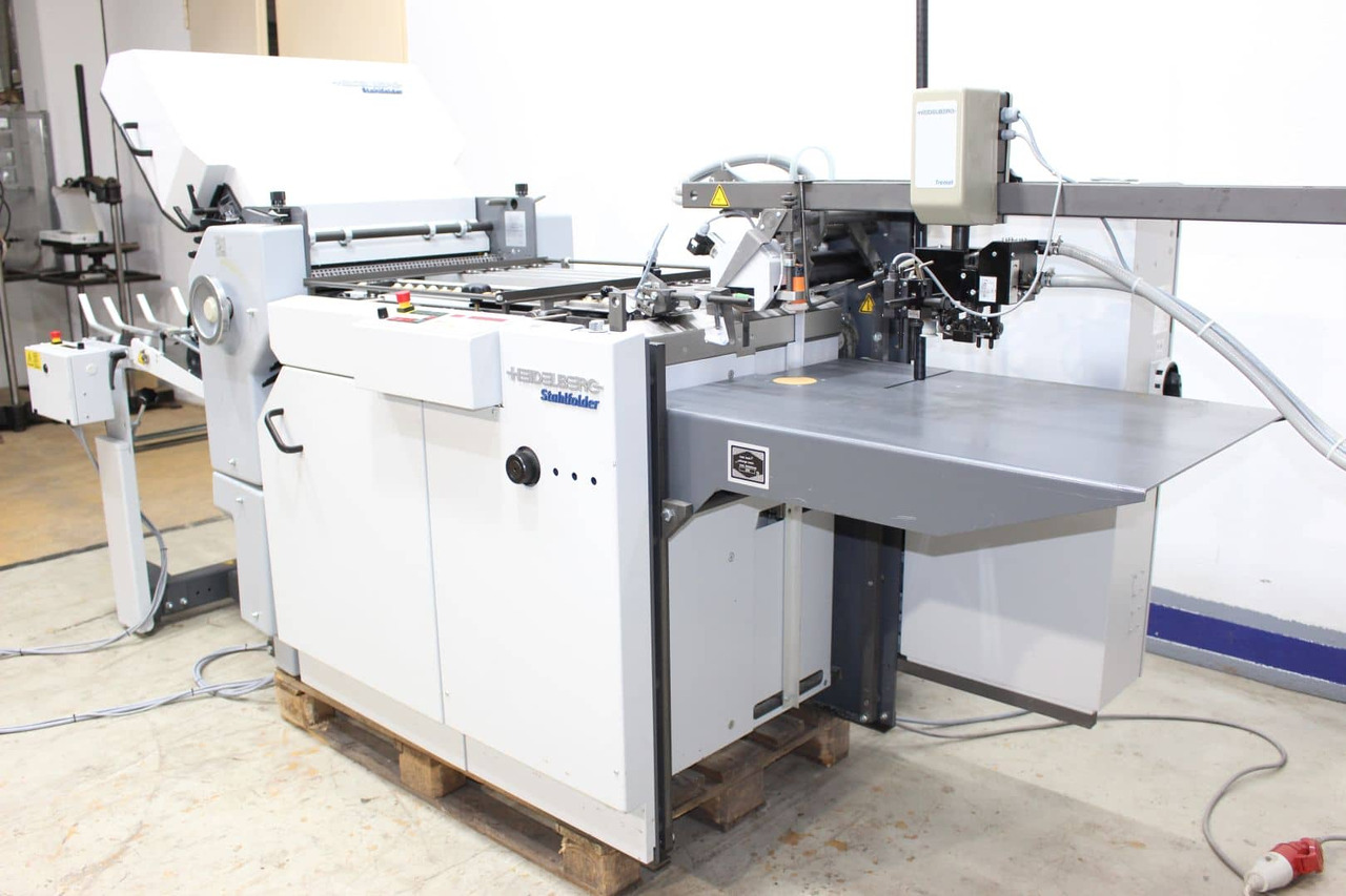 Heidelberg T52/4 - Taittokone: kuva Heidelberg T52/4 - Taittokone Heidelberg T52/4 - Taittokone: kuva Heidelberg T52/4 - Taittokone