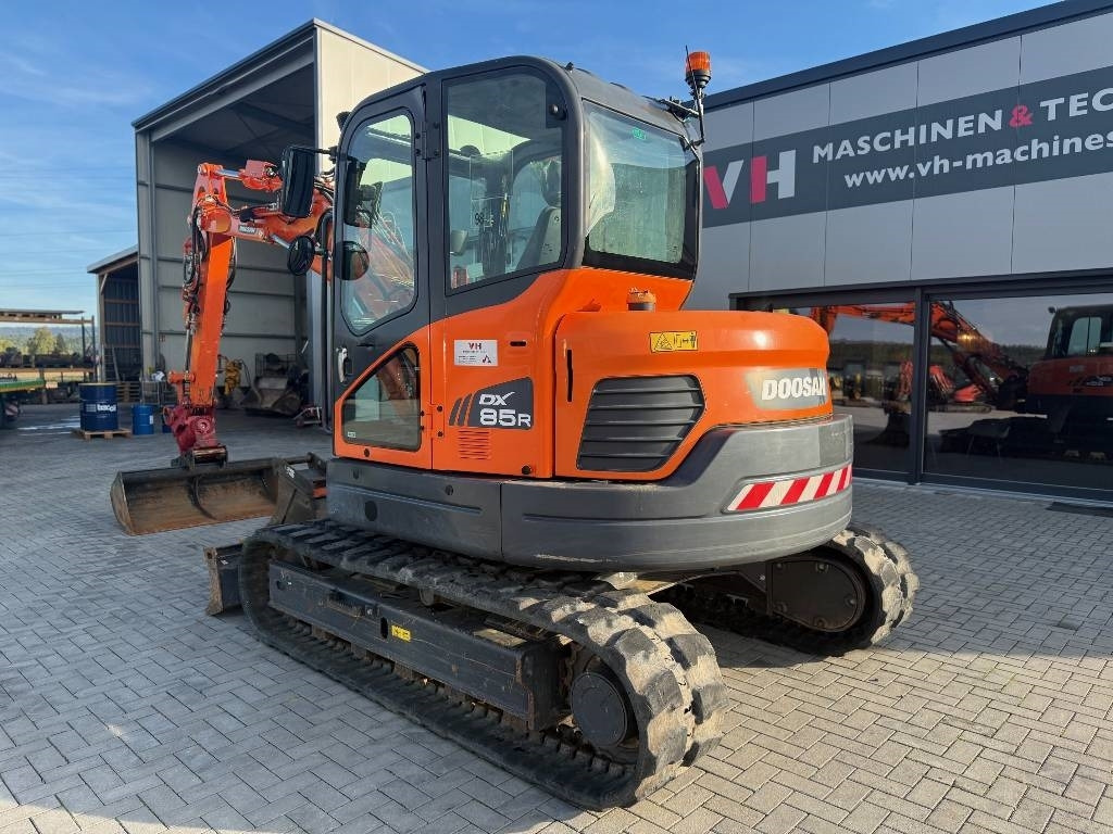 Doosan DX 85 R  - Minikuormaaja: kuva Doosan DX 85 R  - Minikuormaaja Doosan DX 85 R  - Minikuormaaja: kuva Doosan DX 85 R  - Minikuormaaja