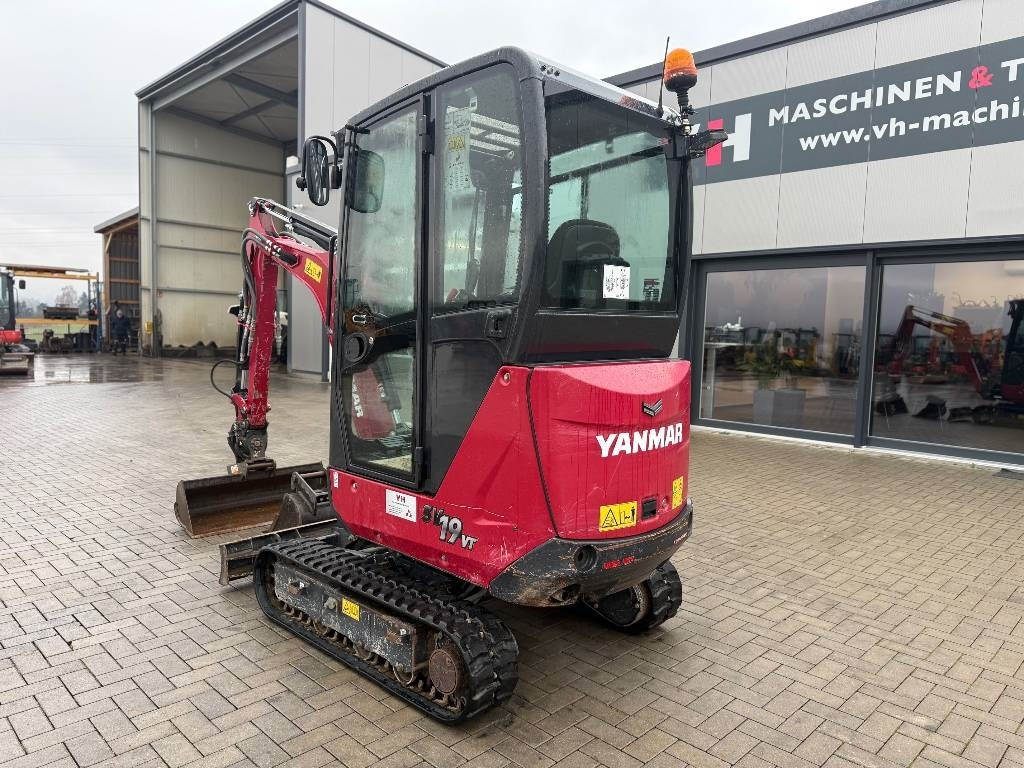 Yanmar SV 19 VT - Minikuormaaja: kuva Yanmar SV 19 VT - Minikuormaaja Yanmar SV 19 VT - Minikuormaaja: kuva Yanmar SV 19 VT - Minikuormaaja