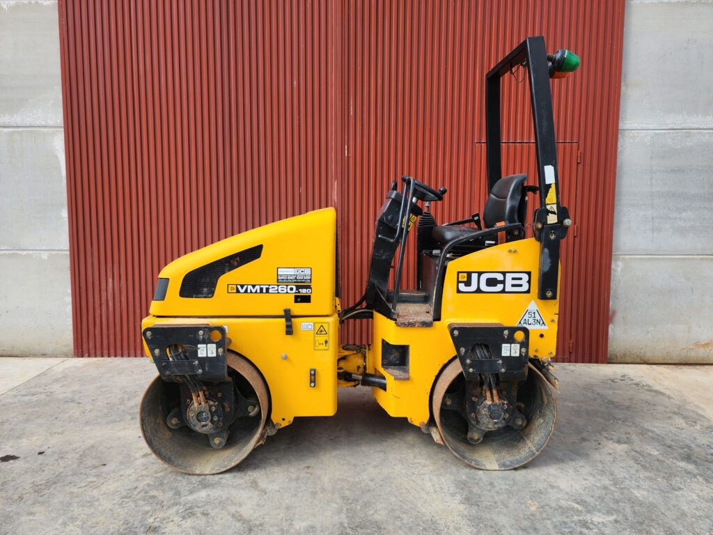 JCB VMT260 - Jyrä: kuva JCB VMT260 - Jyrä JCB VMT260 - Jyrä: kuva JCB VMT260 - Jyrä