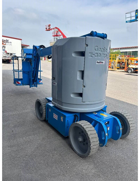 Genie Z 30/20 N Gelenk-Teleskop-Arbeitsbühne, neue Akkus - Puomilava: kuva Genie Z 30/20 N Gelenk-Teleskop-Arbeitsbühne, neue Akkus - Puomilava Genie Z 30/20 N Gelenk-Teleskop-Arbeitsbühne, neue Akkus - Puomilava: kuva Genie Z 30/20 N Gelenk-Teleskop-Arbeitsbühne, neue Akkus - Puomilava