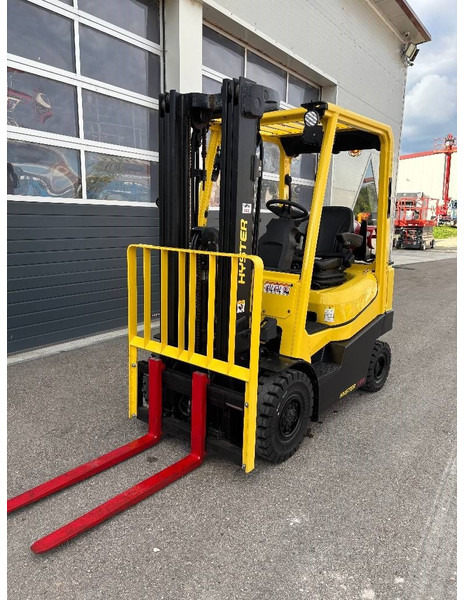 Hyster H 1.6 FT Gasstapler, BJ 2022, 1600kg - Kaasutrukki: kuva Hyster H 1.6 FT Gasstapler, BJ 2022, 1600kg - Kaasutrukki Hyster H 1.6 FT Gasstapler, BJ 2022, 1600kg - Kaasutrukki: kuva Hyster H 1.6 FT Gasstapler, BJ 2022, 1600kg - Kaasutrukki