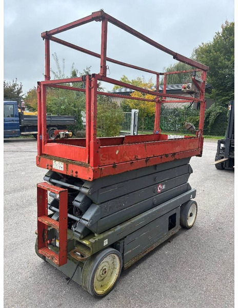 Skyjack SJ 3226 10m Scherenarbeitsbühne - Saksilava: kuva Skyjack SJ 3226 10m Scherenarbeitsbühne - Saksilava Skyjack SJ 3226 10m Scherenarbeitsbühne - Saksilava: kuva Skyjack SJ 3226 10m Scherenarbeitsbühne - Saksilava