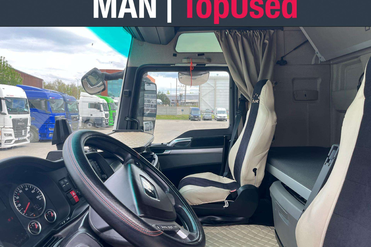 MAN 18.500 4X2 XXL Cab (8514) - Vetopöytäauto: kuva MAN 18.500 4X2 XXL Cab (8514) - Vetopöytäauto MAN 18.500 4X2 XXL Cab (8514) - Vetopöytäauto: kuva MAN 18.500 4X2 XXL Cab (8514) - Vetopöytäauto