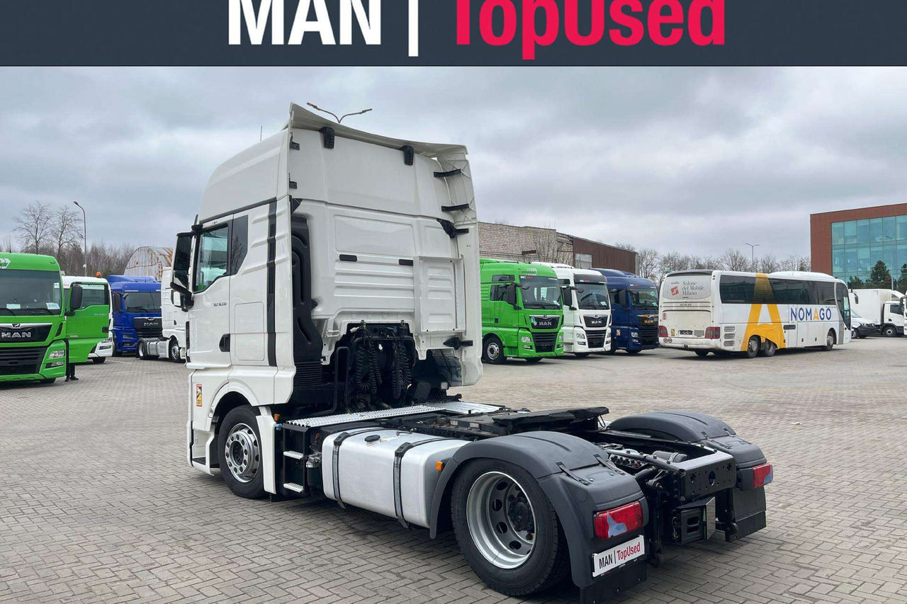 MAN 18.510 4x2 MEGA GX RETARDER (8392) - Vetopöytäauto: kuva MAN 18.510 4x2 MEGA GX RETARDER (8392) - Vetopöytäauto MAN 18.510 4x2 MEGA GX RETARDER (8392) - Vetopöytäauto: kuva MAN 18.510 4x2 MEGA GX RETARDER (8392) - Vetopöytäauto