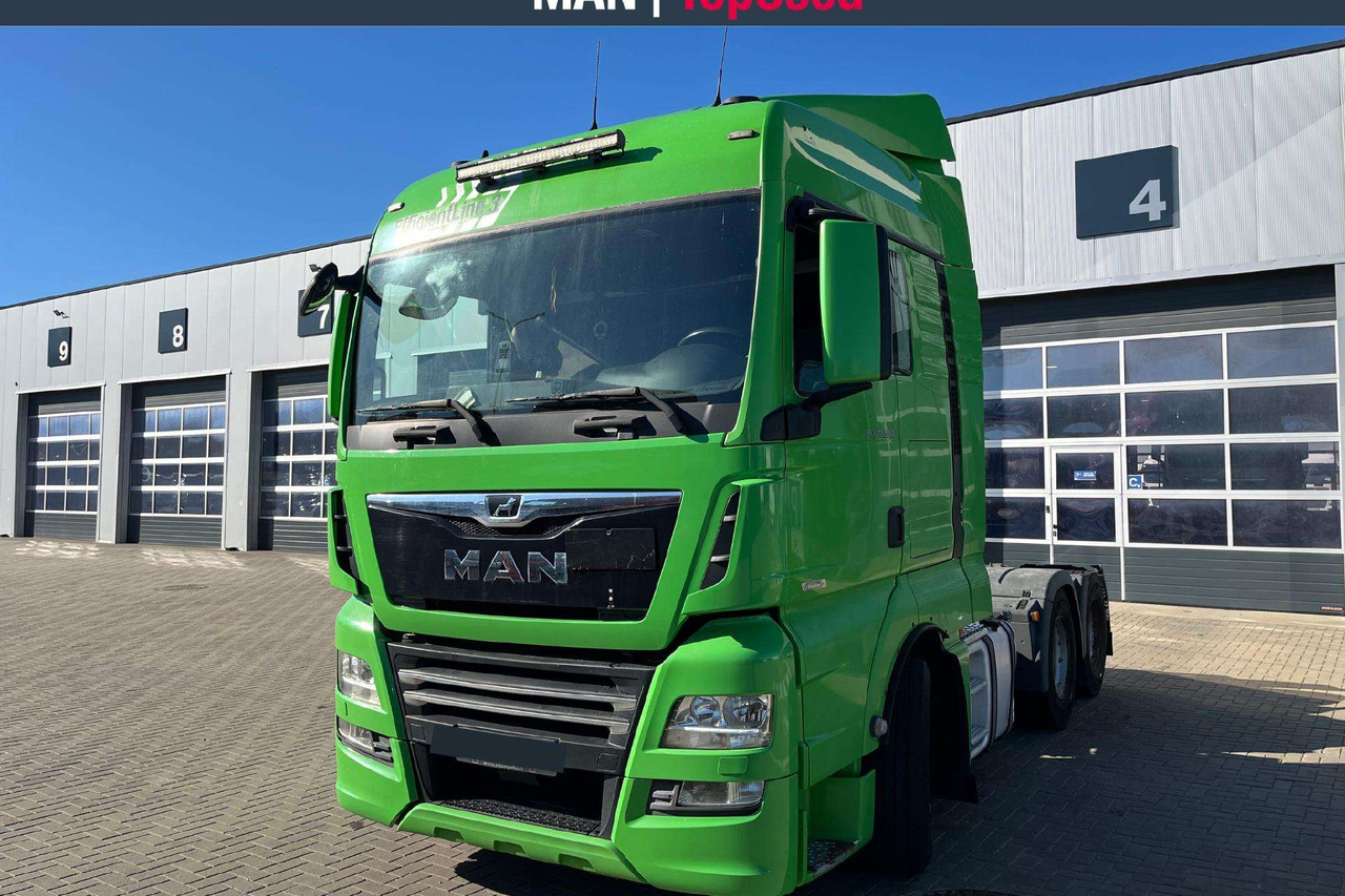 MAN 28.500 6X2-2 XLX Cab Retarder (8530 - Vetopöytäauto: kuva MAN 28.500 6X2-2 XLX Cab Retarder (8530 - Vetopöytäauto MAN 28.500 6X2-2 XLX Cab Retarder (8530 - Vetopöytäauto: kuva MAN 28.500 6X2-2 XLX Cab Retarder (8530 - Vetopöytäauto