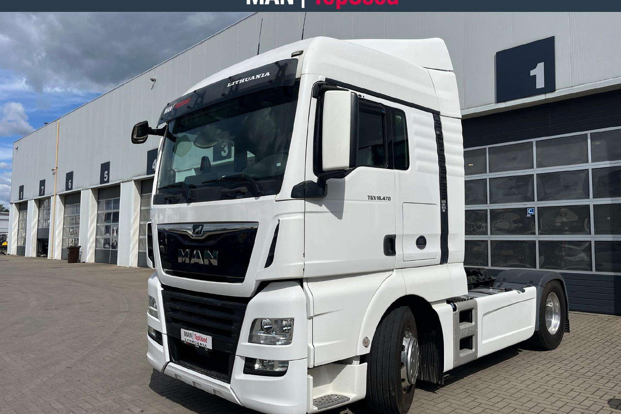 MAN TGX 18.470 4x2 Retarder (8520) - Vetopöytäauto: kuva MAN TGX 18.470 4x2 Retarder (8520) - Vetopöytäauto MAN TGX 18.470 4x2 Retarder (8520) - Vetopöytäauto: kuva MAN TGX 18.470 4x2 Retarder (8520) - Vetopöytäauto