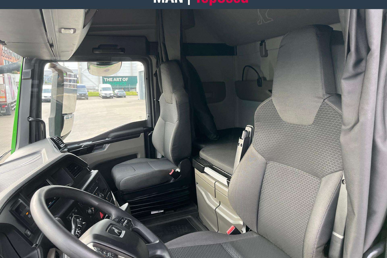 MAN TGX 18.470 GX Cab - Vetopöytäauto: kuva MAN TGX 18.470 GX Cab - Vetopöytäauto MAN TGX 18.470 GX Cab - Vetopöytäauto: kuva MAN TGX 18.470 GX Cab - Vetopöytäauto