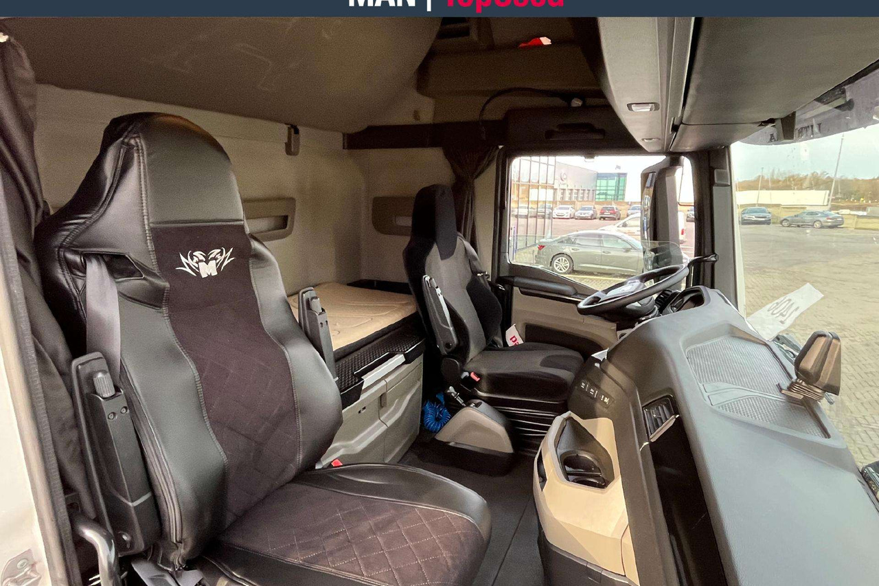 Vetopöytäauto MAN TGX 18.470 LED: kuva Vetopöytäauto MAN TGX 18.470 LED Vetopöytäauto MAN TGX 18.470 LED: kuva Vetopöytäauto MAN TGX 18.470 LED