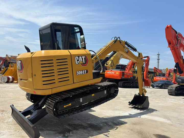 6 Ton Used Cat 305.5 306 307e 308 Crawler Excavator Mini Caterpillar 305.5 E2 for Sale China Cat305.5 Cat305.5e2 Low Price - Kaivuri: kuva 6 Ton Used Cat 305.5 306 307e 308 Crawler Excavator Mini Caterpillar 305.5 E2 for Sale China Cat305.5 Cat305.5e2 Low Price - Kaivuri 6 Ton Used Cat 305.5 306 307e 308 Crawler Excavator Mini Caterpillar 305.5 E2 for Sale China Cat305.5 Cat305.5e2 Low Price - Kaivuri: kuva 6 Ton Used Cat 305.5 306 307e 308 Crawler Excavator Mini Caterpillar 305.5 E2 for Sale China Cat305.5 Cat305.5e2 Low Price - Kaivuri