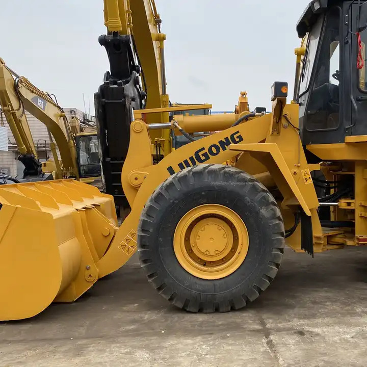 Good performance liugong Loading machinery Sesond hand LG856 LG860H 5 ton Wheel loader Quality assurance in stock - Pyöräkuormaaja: kuva Good performance liugong Loading machinery Sesond hand LG856 LG860H 5 ton Wheel loader Quality assurance in stock - Pyöräkuormaaja Good performance liugong Loading machinery Sesond hand LG856 LG860H 5 ton Wheel loader Quality assurance in stock - Pyöräkuormaaja: kuva Good performance liugong Loading machinery Sesond hand LG856 LG860H 5 ton Wheel loader Quality assurance in stock - Pyöräkuormaaja