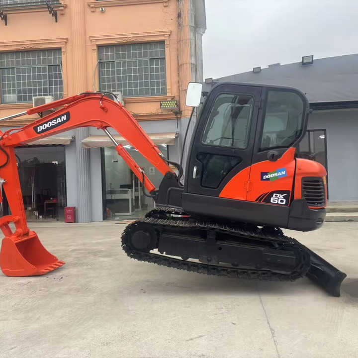 High Quality Hot Selling 6ton Second Hand Excavator Machine Mini Small Excavator DX60-9C Used Doosan Excavator for Sale DX60 - Kaivuri: kuva High Quality Hot Selling 6ton Second Hand Excavator Machine Mini Small Excavator DX60-9C Used Doosan Excavator for Sale DX60 - Kaivuri High Quality Hot Selling 6ton Second Hand Excavator Machine Mini Small Excavator DX60-9C Used Doosan Excavator for Sale DX60 - Kaivuri: kuva High Quality Hot Selling 6ton Second Hand Excavator Machine Mini Small Excavator DX60-9C Used Doosan Excavator for Sale DX60 - Kaivuri