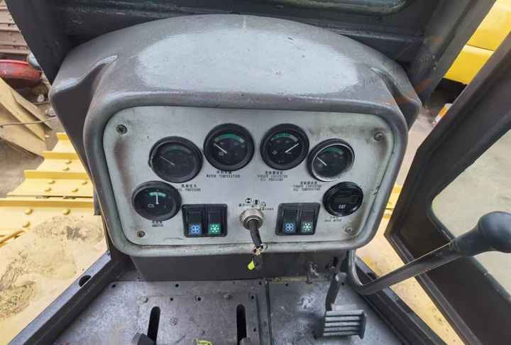 Original Japan Imported Caterpillar D7R Bulldozer Japan Original Cat D7G D7R D9n D8r Used Bulldozers - Puskutraktori: kuva Original Japan Imported Caterpillar D7R Bulldozer Japan Original Cat D7G D7R D9n D8r Used Bulldozers - Puskutraktori Original Japan Imported Caterpillar D7R Bulldozer Japan Original Cat D7G D7R D9n D8r Used Bulldozers - Puskutraktori: kuva Original Japan Imported Caterpillar D7R Bulldozer Japan Original Cat D7G D7R D9n D8r Used Bulldozers - Puskutraktori