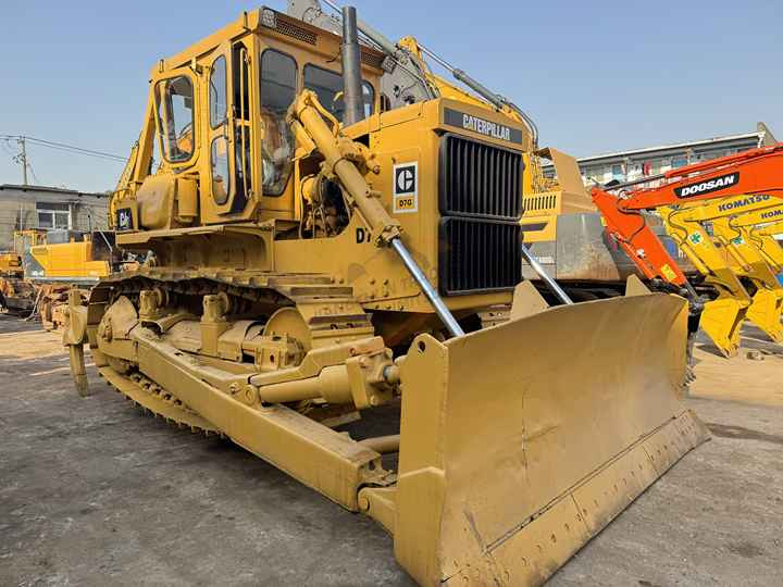 Original Japan Imported Caterpillar D7R Bulldozer Japan Original Cat D7G D7R D9n D8r Used Bulldozers - Puskutraktori: kuva Original Japan Imported Caterpillar D7R Bulldozer Japan Original Cat D7G D7R D9n D8r Used Bulldozers - Puskutraktori Original Japan Imported Caterpillar D7R Bulldozer Japan Original Cat D7G D7R D9n D8r Used Bulldozers - Puskutraktori: kuva Original Japan Imported Caterpillar D7R Bulldozer Japan Original Cat D7G D7R D9n D8r Used Bulldozers - Puskutraktori
