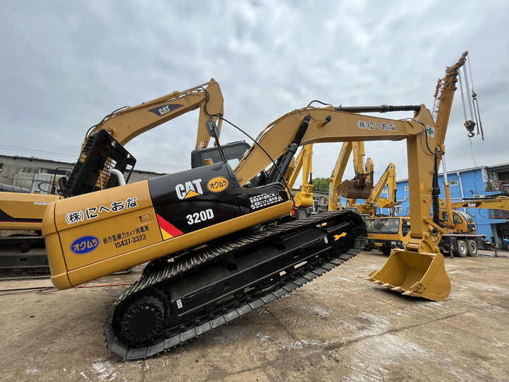 Telakaivukone Original japan Used CAT 320D 320D2 crawler excavator CAT 320 used excavators  20 tons excavator for sale: kuva Telakaivukone Original japan Used CAT 320D 320D2 crawler excavator CAT 320 used excavators  20 tons excavator for sale