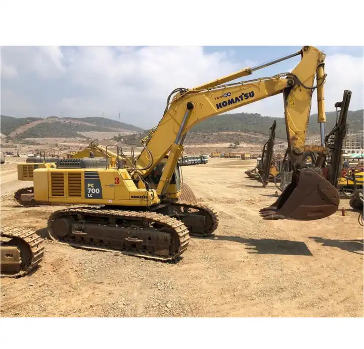 PC700 PC800 Excavator Track Roller Sprockets Undercarriage Spare Parts Track Chain Link for Komatsu - Kaivuri: kuva PC700 PC800 Excavator Track Roller Sprockets Undercarriage Spare Parts Track Chain Link for Komatsu - Kaivuri PC700 PC800 Excavator Track Roller Sprockets Undercarriage Spare Parts Track Chain Link for Komatsu - Kaivuri: kuva PC700 PC800 Excavator Track Roller Sprockets Undercarriage Spare Parts Track Chain Link for Komatsu - Kaivuri