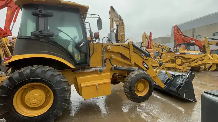 Used caterpillar backhoe loader CAT 420F2 in good condition for sale - Kaivuri-trukki: kuva Used caterpillar backhoe loader CAT 420F2 in good condition for sale - Kaivuri-trukki Used caterpillar backhoe loader CAT 420F2 in good condition for sale - Kaivuri-trukki: kuva Used caterpillar backhoe loader CAT 420F2 in good condition for sale - Kaivuri-trukki