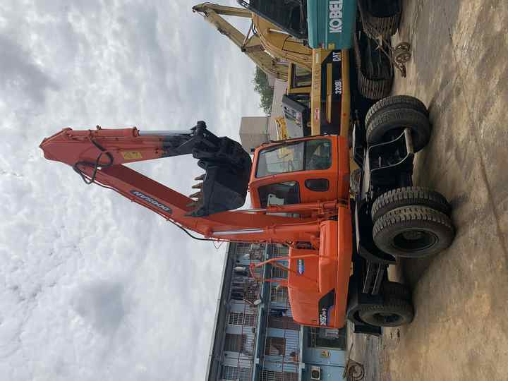 Used excavator doosan dx60 excavators earth-moving machinery doosan dx60 dx80 dx75 dx225 dh60 dh60-7for sale - Telakaivukone: kuva Used excavator doosan dx60 excavators earth-moving machinery doosan dx60 dx80 dx75 dx225 dh60 dh60-7for sale - Telakaivukone Used excavator doosan dx60 excavators earth-moving machinery doosan dx60 dx80 dx75 dx225 dh60 dh60-7for sale - Telakaivukone: kuva Used excavator doosan dx60 excavators earth-moving machinery doosan dx60 dx80 dx75 dx225 dh60 dh60-7for sale - Telakaivukone