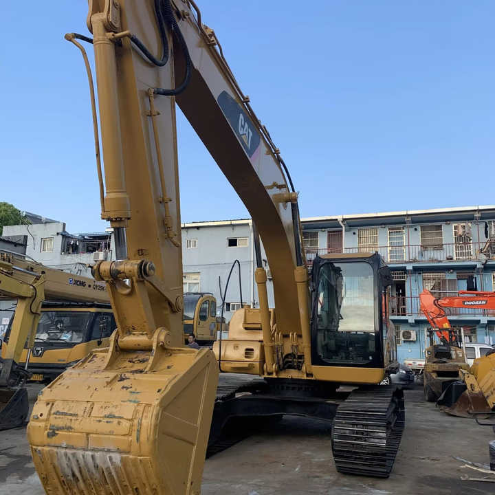 Hot used excavator cat 312 320c 320d 330 Japan used caterpillar excavator for sale - Telakaivukone: kuva hot used excavator cat 312 320c 320d 330 Japan used caterpillar excavator for sale - Telakaivukone Hot used excavator cat 312 320c 320d 330 Japan used caterpillar excavator for sale - Telakaivukone: kuva hot used excavator cat 312 320c 320d 330 Japan used caterpillar excavator for sale - Telakaivukone