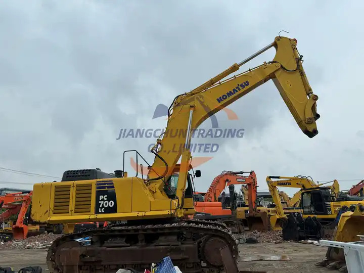 Second hand nice price good condition komatsu pc650 pc600 pc700 65 ton large excavator - Kaivuri: kuva second hand nice price good condition komatsu pc650 pc600 pc700 65 ton large excavator - Kaivuri Second hand nice price good condition komatsu pc650 pc600 pc700 65 ton large excavator - Kaivuri: kuva second hand nice price good condition komatsu pc650 pc600 pc700 65 ton large excavator - Kaivuri