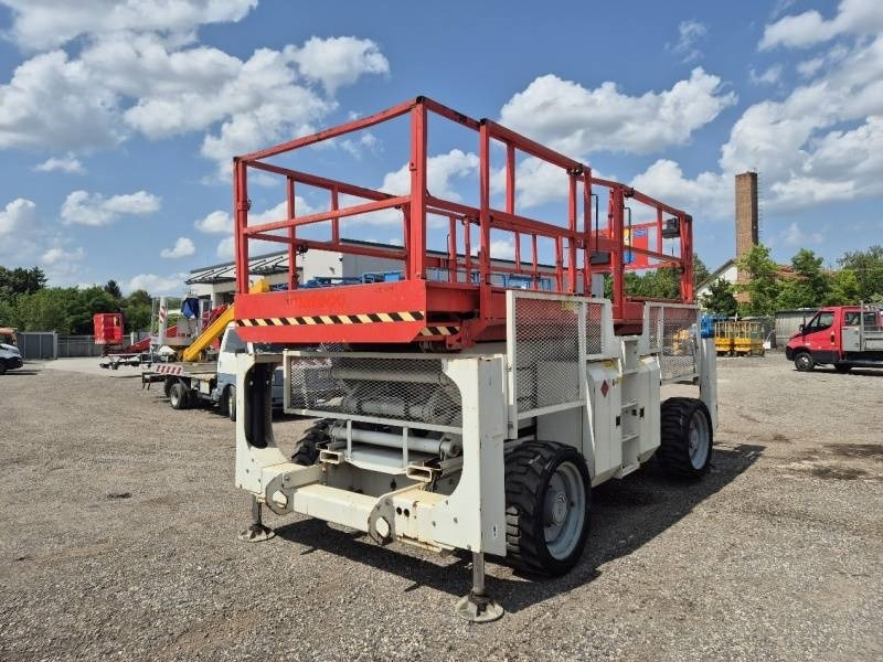 Genie GS3390 - 12,06 m - 4x4 - diesel - Saksilava: kuva Genie GS3390 - 12,06 m - 4x4 - diesel - Saksilava Genie GS3390 - 12,06 m - 4x4 - diesel - Saksilava: kuva Genie GS3390 - 12,06 m - 4x4 - diesel - Saksilava