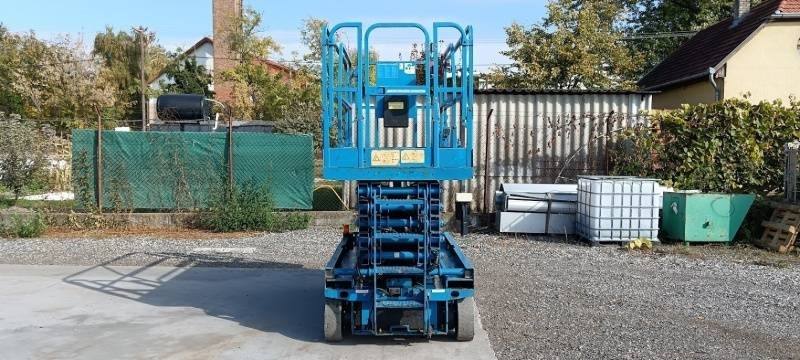 Genie GS4047 - 13,7m - electric  - Saksilava: kuva Genie GS4047 - 13,7m - electric  - Saksilava Genie GS4047 - 13,7m - electric  - Saksilava: kuva Genie GS4047 - 13,7m - electric  - Saksilava