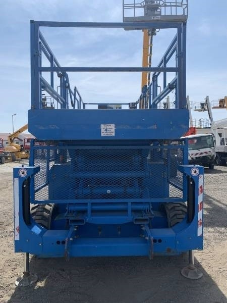 Genie GS4390 - 15,11m, diesel, 4x4 - Saksilava: kuva Genie GS4390 - 15,11m, diesel, 4x4 - Saksilava Genie GS4390 - 15,11m, diesel, 4x4 - Saksilava: kuva Genie GS4390 - 15,11m, diesel, 4x4 - Saksilava
