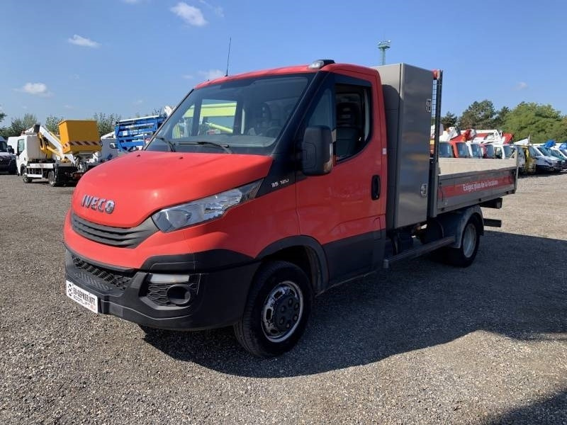 Iveco 35C12 - Tipper - Kippiauto kuorma-auto: kuva Iveco 35C12 - Tipper - Kippiauto kuorma-auto Iveco 35C12 - Tipper - Kippiauto kuorma-auto: kuva Iveco 35C12 - Tipper - Kippiauto kuorma-auto