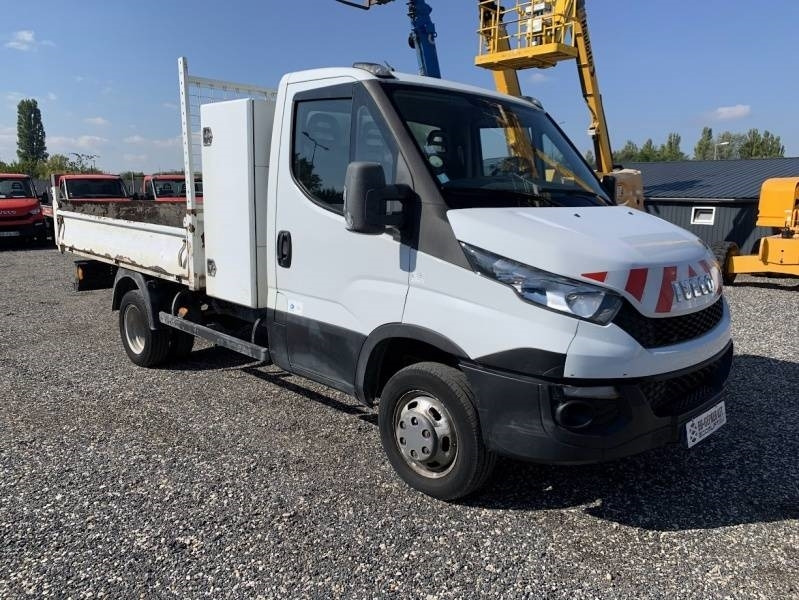 Iveco 35C13 - Tipper - Kippiauto kuorma-auto: kuva Iveco 35C13 - Tipper - Kippiauto kuorma-auto Iveco 35C13 - Tipper - Kippiauto kuorma-auto: kuva Iveco 35C13 - Tipper - Kippiauto kuorma-auto