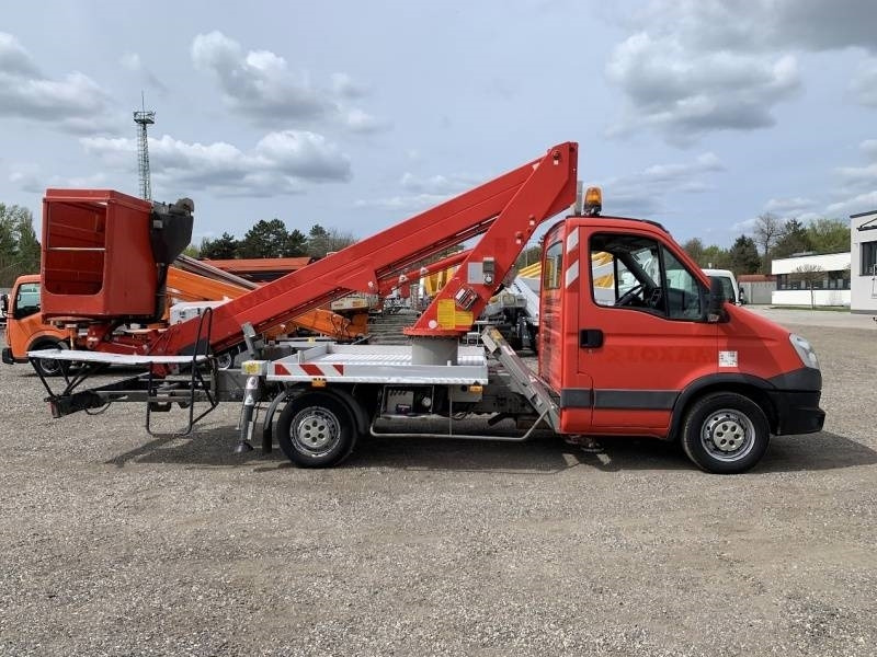 Iveco Daily GSR E179T - 17,1m - 200 kg - Itsekulkevat henkilönostimet: kuva Iveco Daily GSR E179T - 17,1m - 200 kg - Itsekulkevat henkilönostimet Iveco Daily GSR E179T - 17,1m - 200 kg - Itsekulkevat henkilönostimet: kuva Iveco Daily GSR E179T - 17,1m - 200 kg - Itsekulkevat henkilönostimet