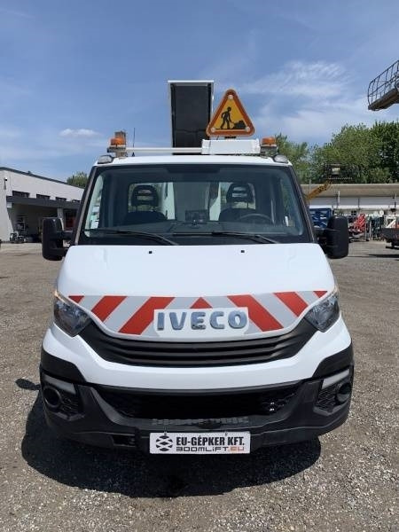 Iveco Daily Isoli VT48NEXS - 16 m, 250 kg - Itsekulkevat henkilönostimet: kuva Iveco Daily Isoli VT48NEXS - 16 m, 250 kg - Itsekulkevat henkilönostimet Iveco Daily Isoli VT48NEXS - 16 m, 250 kg - Itsekulkevat henkilönostimet: kuva Iveco Daily Isoli VT48NEXS - 16 m, 250 kg - Itsekulkevat henkilönostimet
