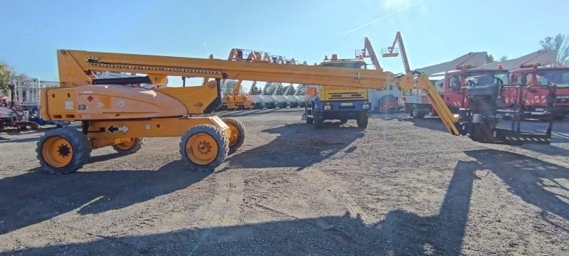 JLG M600JP - 20,29m - 230kg - Bi-Energy - 4x4 - Puomilava: kuva JLG M600JP - 20,29m - 230kg - Bi-Energy - 4x4 - Puomilava JLG M600JP - 20,29m - 230kg - Bi-Energy - 4x4 - Puomilava: kuva JLG M600JP - 20,29m - 230kg - Bi-Energy - 4x4 - Puomilava