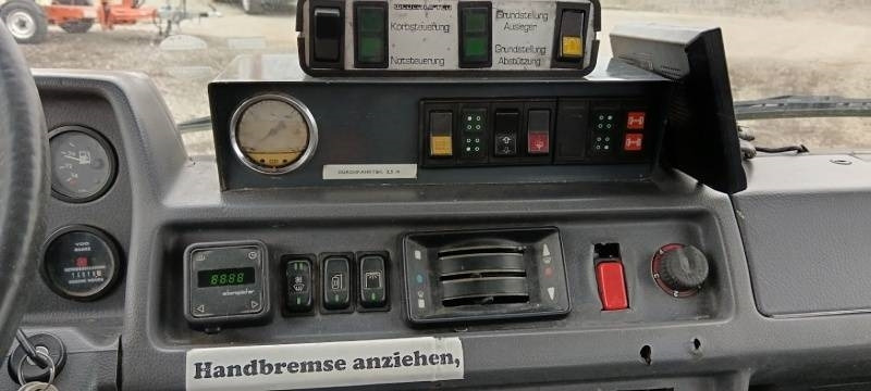 Itsekulkevat henkilönostimet Mercedes-Benz 410D Weberlift WL 1.950 EG - 19,5m, 200 kg: kuva Itsekulkevat henkilönostimet Mercedes-Benz 410D Weberlift WL 1.950 EG - 19,5m, 200 kg Itsekulkevat henkilönostimet Mercedes-Benz 410D Weberlift WL 1.950 EG - 19,5m, 200 kg: kuva Itsekulkevat henkilönostimet Mercedes-Benz 410D Weberlift WL 1.950 EG - 19,5m, 200 kg