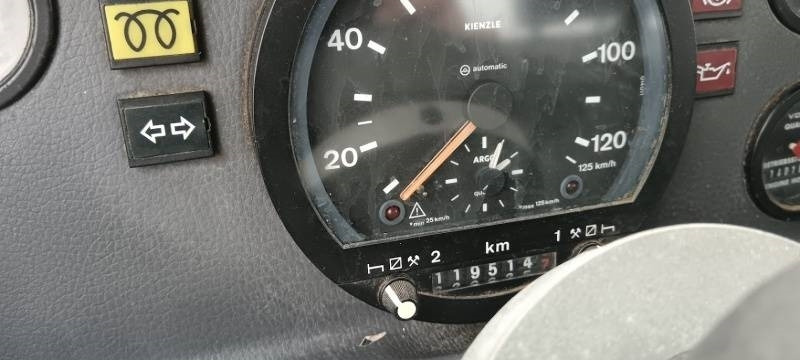 Itsekulkevat henkilönostimet Mercedes-Benz 410D Weberlift WL 1.950 EG - 19,5m, 200 kg: kuva Itsekulkevat henkilönostimet Mercedes-Benz 410D Weberlift WL 1.950 EG - 19,5m, 200 kg Itsekulkevat henkilönostimet Mercedes-Benz 410D Weberlift WL 1.950 EG - 19,5m, 200 kg: kuva Itsekulkevat henkilönostimet Mercedes-Benz 410D Weberlift WL 1.950 EG - 19,5m, 200 kg