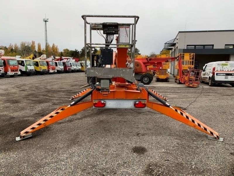 Niftylift 170HAC - 17,1 m - 200 kg - Hinattava puominostin: kuva Niftylift 170HAC - 17,1 m - 200 kg - Hinattava puominostin Niftylift 170HAC - 17,1 m - 200 kg - Hinattava puominostin: kuva Niftylift 170HAC - 17,1 m - 200 kg - Hinattava puominostin