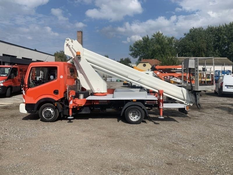 Nissan Cabstar Ruthmann TB270 - 27m - 230 kg - Itsekulkevat henkilönostimet: kuva Nissan Cabstar Ruthmann TB270 - 27m - 230 kg - Itsekulkevat henkilönostimet Nissan Cabstar Ruthmann TB270 - 27m - 230 kg - Itsekulkevat henkilönostimet: kuva Nissan Cabstar Ruthmann TB270 - 27m - 230 kg - Itsekulkevat henkilönostimet