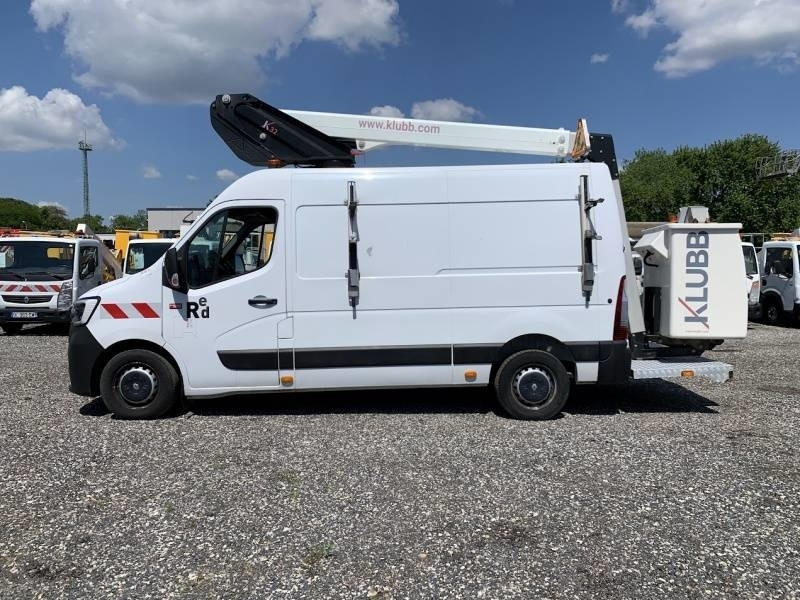 Renault Master Klubb K32 - 12,5 m, 120 kg - Itsekulkevat henkilönostimet: kuva Renault Master Klubb K32 - 12,5 m, 120 kg - Itsekulkevat henkilönostimet Renault Master Klubb K32 - 12,5 m, 120 kg - Itsekulkevat henkilönostimet: kuva Renault Master Klubb K32 - 12,5 m, 120 kg - Itsekulkevat henkilönostimet