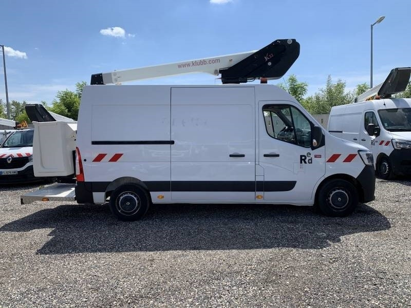 Renault Master Klubb K32 - 12,5 m, 120 kg - Itsekulkevat henkilönostimet: kuva Renault Master Klubb K32 - 12,5 m, 120 kg - Itsekulkevat henkilönostimet Renault Master Klubb K32 - 12,5 m, 120 kg - Itsekulkevat henkilönostimet: kuva Renault Master Klubb K32 - 12,5 m, 120 kg - Itsekulkevat henkilönostimet
