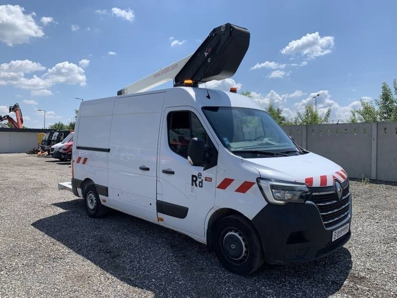Renault Master Klubb K32 - 12,5 m, 120 kg - Itsekulkevat henkilönostimet: kuva Renault Master Klubb K32 - 12,5 m, 120 kg - Itsekulkevat henkilönostimet Renault Master Klubb K32 - 12,5 m, 120 kg - Itsekulkevat henkilönostimet: kuva Renault Master Klubb K32 - 12,5 m, 120 kg - Itsekulkevat henkilönostimet