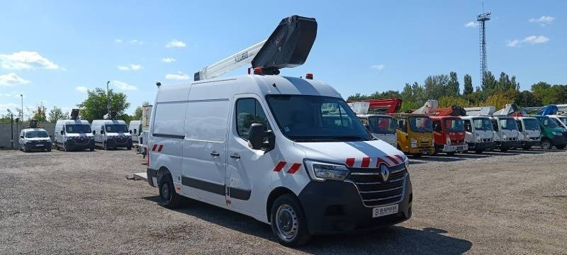 Renault Master Klubb KL32 - 12,5 m, 120 kg - Itsekulkevat henkilönostimet: kuva Renault Master Klubb KL32 - 12,5 m, 120 kg - Itsekulkevat henkilönostimet Renault Master Klubb KL32 - 12,5 m, 120 kg - Itsekulkevat henkilönostimet: kuva Renault Master Klubb KL32 - 12,5 m, 120 kg - Itsekulkevat henkilönostimet