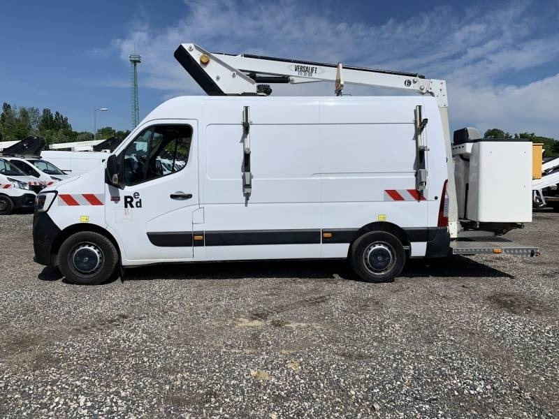Renault Master Versalift ETL-32-125 - 12,5 m - 120kg - Itsekulkevat henkilönostimet: kuva Renault Master Versalift ETL-32-125 - 12,5 m - 120kg - Itsekulkevat henkilönostimet Renault Master Versalift ETL-32-125 - 12,5 m - 120kg - Itsekulkevat henkilönostimet: kuva Renault Master Versalift ETL-32-125 - 12,5 m - 120kg - Itsekulkevat henkilönostimet