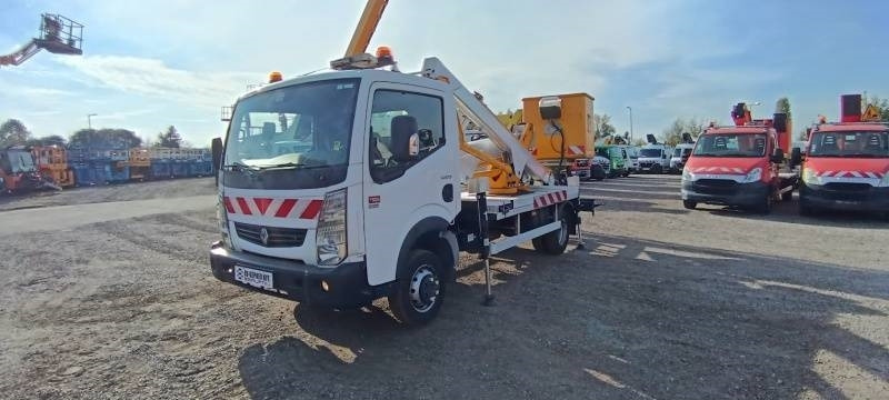 Renault Maxity Multitel MX170 - 17 m  - Itsekulkevat henkilönostimet: kuva Renault Maxity Multitel MX170 - 17 m  - Itsekulkevat henkilönostimet Renault Maxity Multitel MX170 - 17 m  - Itsekulkevat henkilönostimet: kuva Renault Maxity Multitel MX170 - 17 m  - Itsekulkevat henkilönostimet