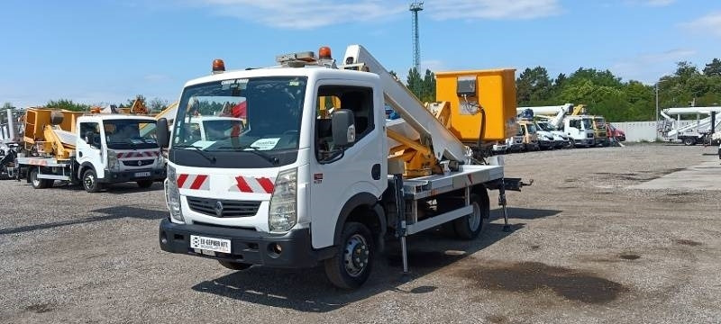 Renault Maxity Multitel MX200 - 20 m - Itsekulkevat henkilönostimet: kuva Renault Maxity Multitel MX200 - 20 m - Itsekulkevat henkilönostimet Renault Maxity Multitel MX200 - 20 m - Itsekulkevat henkilönostimet: kuva Renault Maxity Multitel MX200 - 20 m - Itsekulkevat henkilönostimet