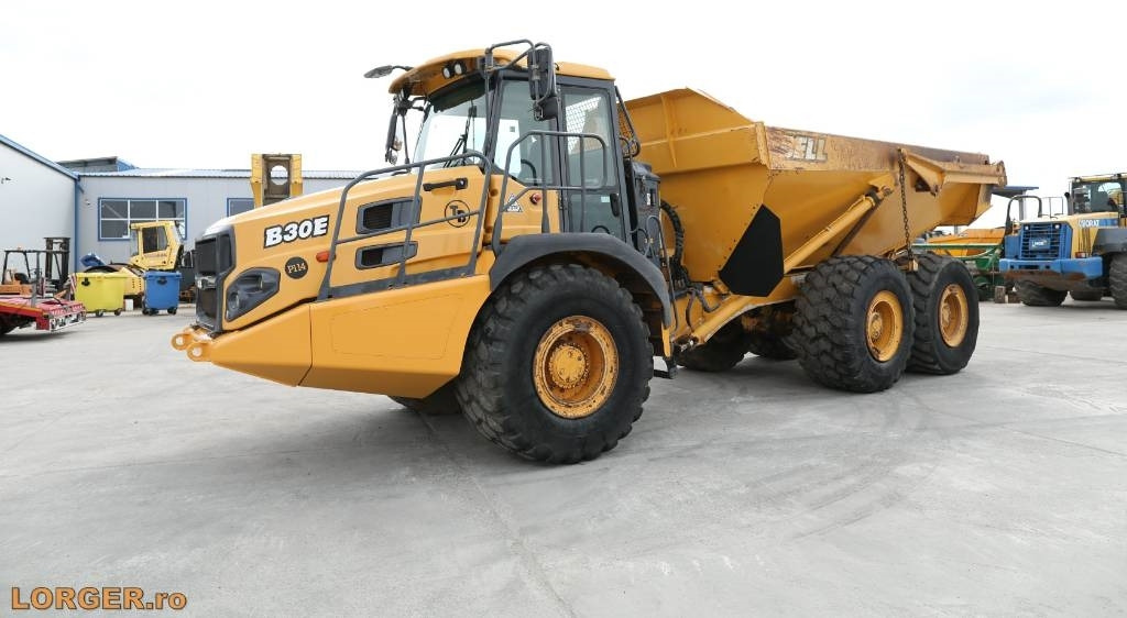 Bell B 30 E - Nivelkippiauto: kuva Bell B 30 E - Nivelkippiauto Bell B 30 E - Nivelkippiauto: kuva Bell B 30 E - Nivelkippiauto