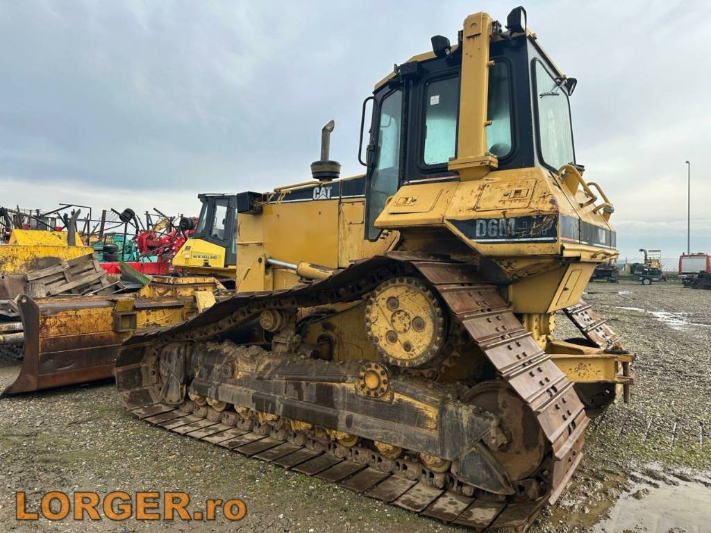 CAT D 6 M LGP - Puskutraktori: kuva CAT D 6 M LGP - Puskutraktori CAT D 6 M LGP - Puskutraktori: kuva CAT D 6 M LGP - Puskutraktori