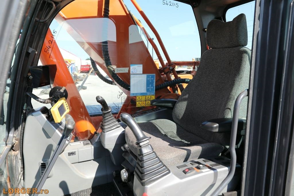 Kaivuri Doosan (Etec) DX 300 - Long Reach Boom 14m + 3D GPS TOPCO: kuva Kaivuri Doosan (Etec) DX 300 - Long Reach Boom 14m + 3D GPS TOPCO Kaivuri Doosan (Etec) DX 300 - Long Reach Boom 14m + 3D GPS TOPCO: kuva Kaivuri Doosan (Etec) DX 300 - Long Reach Boom 14m + 3D GPS TOPCO