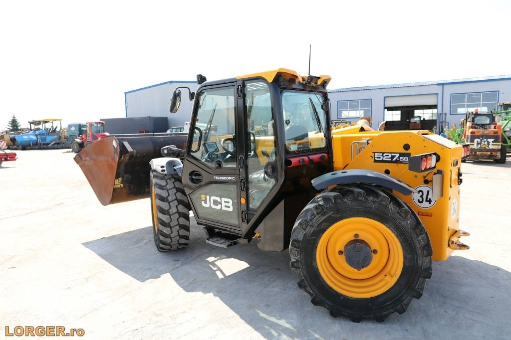 JCB 527-58 Agri - Kurottaja: kuva JCB 527-58 Agri - Kurottaja JCB 527-58 Agri - Kurottaja: kuva JCB 527-58 Agri - Kurottaja