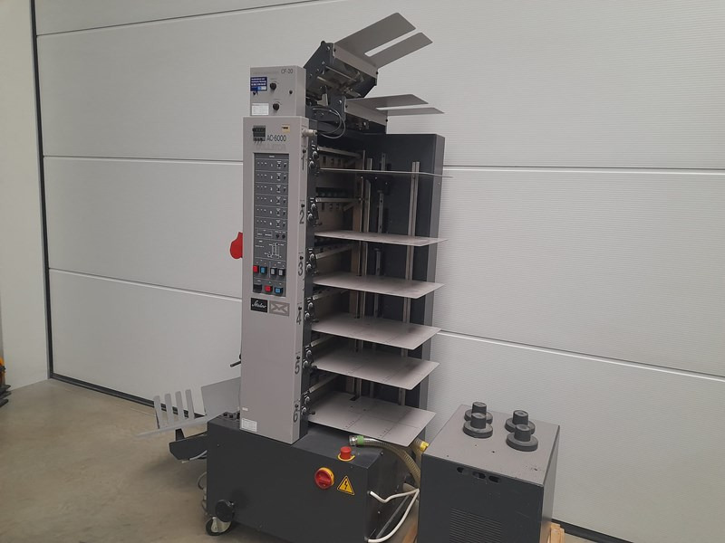Horizon AC-6000 | collator | 6 stations | 1992 - Painokone: kuva Horizon AC-6000 | collator | 6 stations | 1992 - Painokone Horizon AC-6000 | collator | 6 stations | 1992 - Painokone: kuva Horizon AC-6000 | collator | 6 stations | 1992 - Painokone